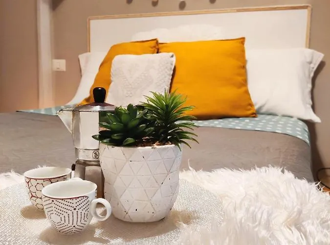 Marika's Cozy With Large Balcony